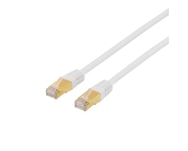 DELTACO S/FTP Cat7 patchkabel på 10 meter i hvid, med guldbelagte RJ45-stik, vist på hvid baggrund.