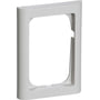 LK FUGA Softline 63 ramme i lysegrå, 1½ modul, med afrundede kanter og en bredde på 63 mm.