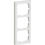 LK FUGA Softline 63 lodret ramme med 3 moduler i hvid, vist forfra med ensartet kant.