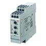 Carlo Gavazzi DMB01DM24 tidsrelé sett skrått forfra med tydelige funksjons-, tids- og områdeknapper samt klemmer.