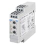 Carlo Gavazzi DPB01CM48 spenningsmålerelé sett skrått fra siden med tydelige justeringsknapper, klemmer og tilkoblingsdiagram.