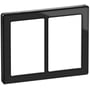LK FUGA Pure vandret dobbelt design ramme i sort glas, 2x1½ modul, på hvid baggrund uden monteringsramme.