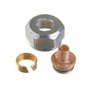 Roth fordelertilkobling 18 mm x 3/4″ Euro-red med den sekskantede mutteren øverst og skjærering samt støttehylse nederst.