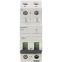 Frontvisning af Siemens 2-polet automatsikring 13A, 10kA, med CEBEC-godkendelse og tydelig symbolik for tilslutning.
